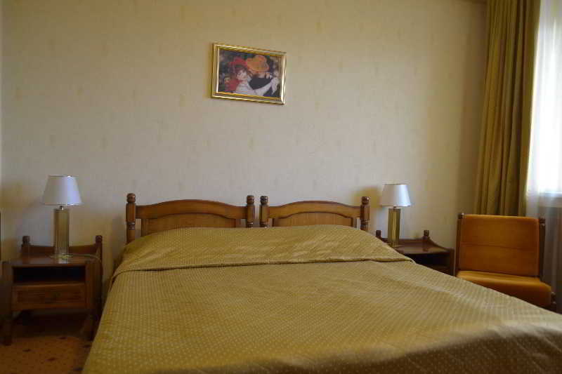 Tiara 3* Ploieşti