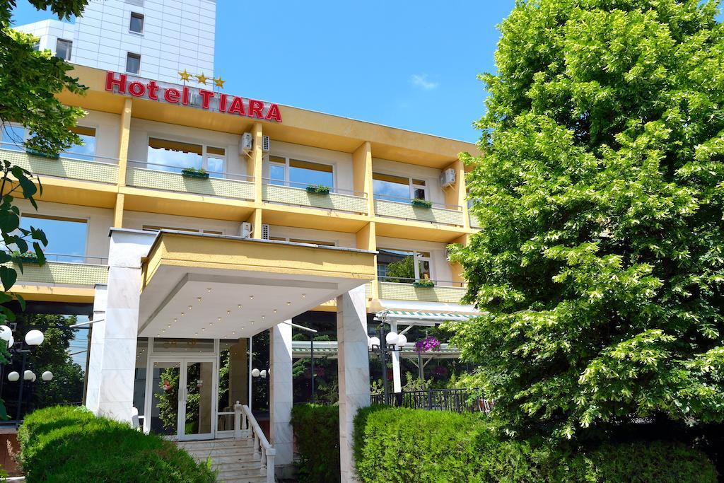 Tiara Hotel